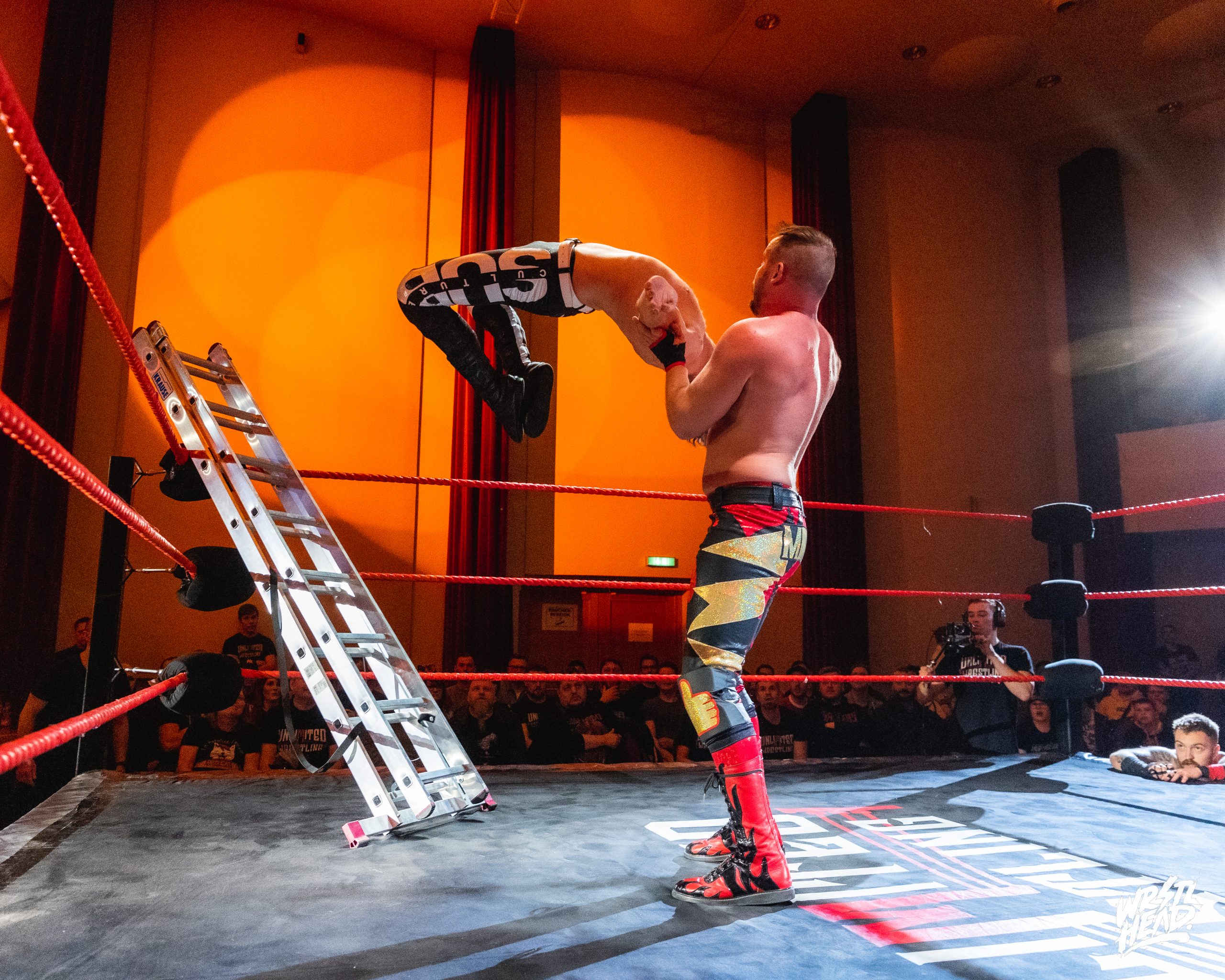 Unlimited Wrestling Dark Chapter - Ladder Match-23